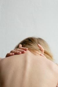 neck pain relief massage